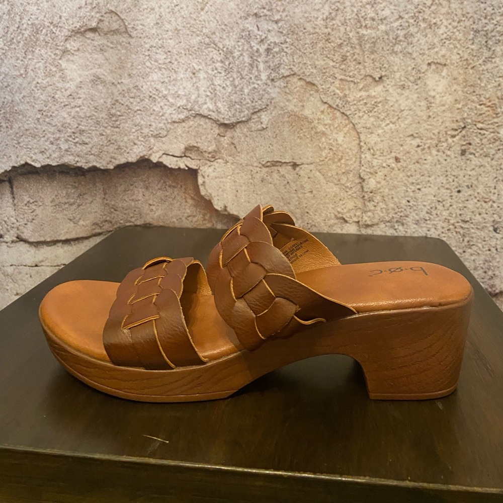 Boc Caramel Leather Sandals